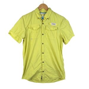 Magellan Outdoors Men’s Short-Sleeve Button-Up Shirt in Yellow